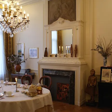 Hotel Museum 4*